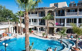 Zante Plaza Village Asterias Building
